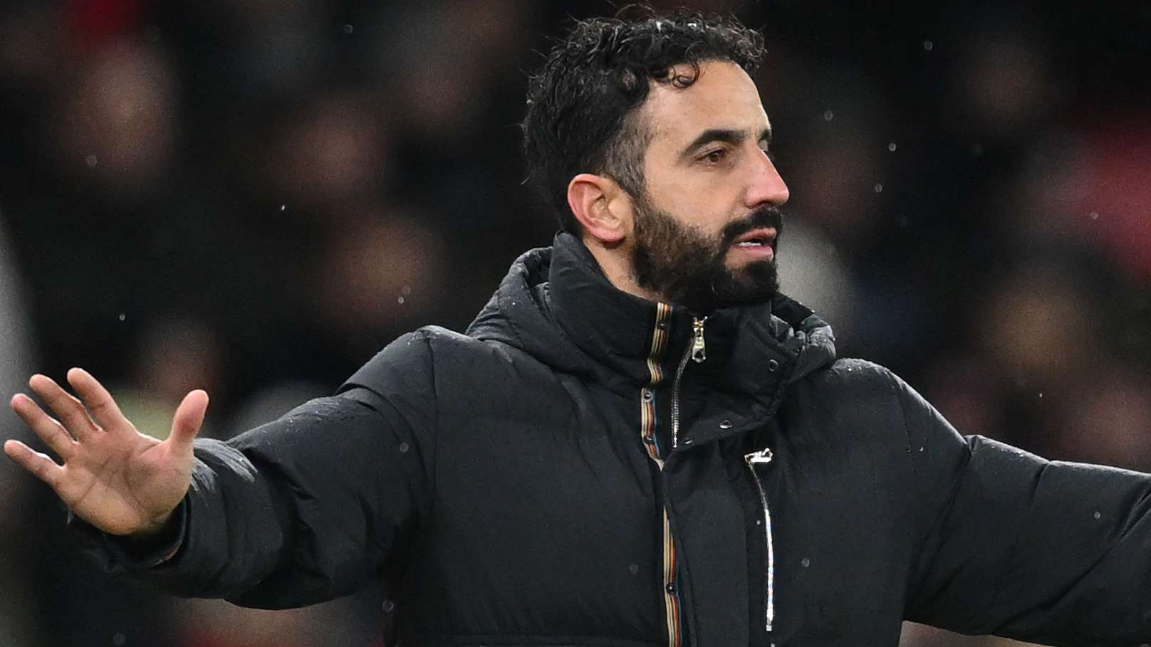 以適應場上 以適應場上